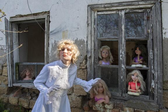 In the world of dolls-2