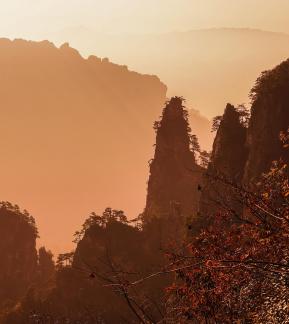 Between Yunshan Mountains 42
