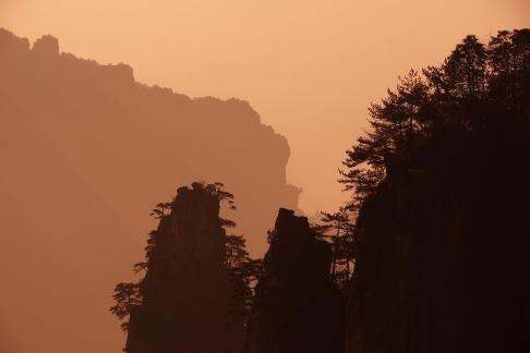 Between Yunshan Mountains 44