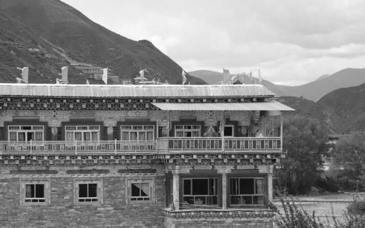 Tibetan houses 4