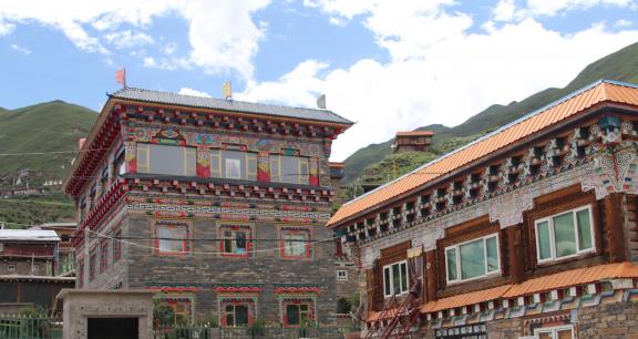 Tibetan houses 1