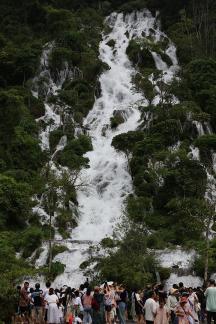 The Journey Along the Shuo River16