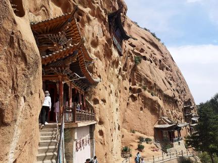 Horseshoe Thousand Buddha 44