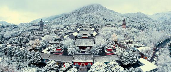 Ancient Temple Yunju Temple