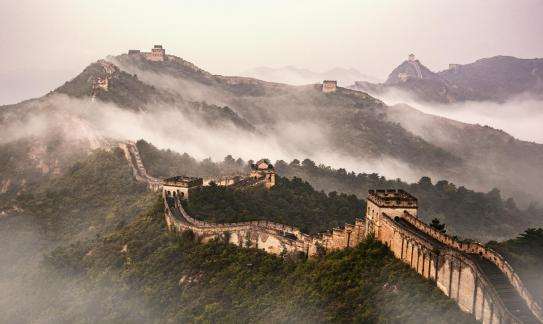 morning fog on the great wall