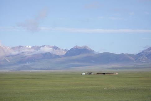 Houses and mountains