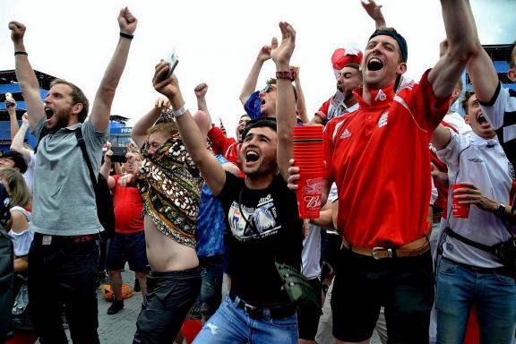 Emotions of English fan