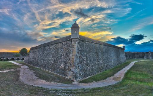 Bastion a St Ferran