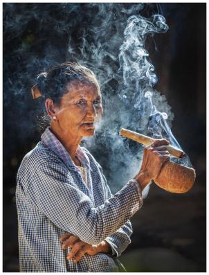 A smoking lady