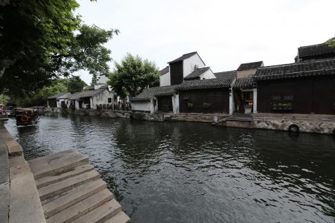 Boating in the Water Lane 22