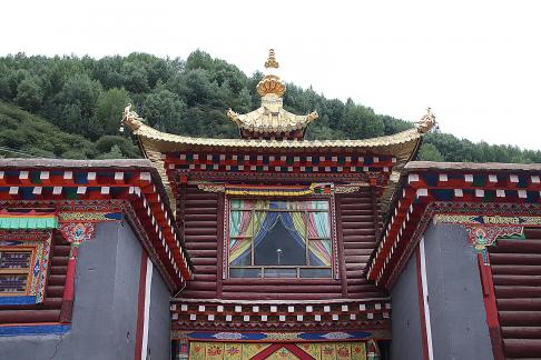 Mountain Shadow Red House 5