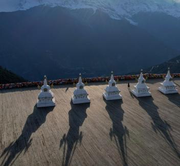 Snowy Mountain Stupa 9