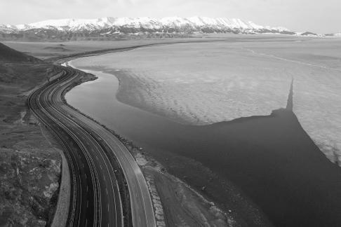Winter frozen lake 3