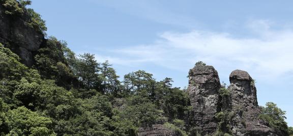 Green mountains are always here 3