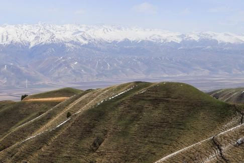 Mountain Trail Watching Snow 3