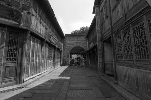 Jiangnan Rain Lane 8