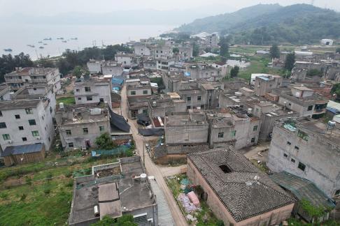 Overlooking Shanshui Town 32